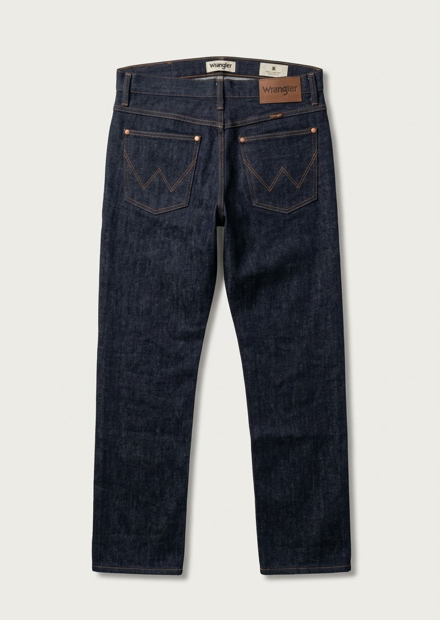Men’s Dark Navy Blue Straight-Fit Denim Jeans – Wrangler Style