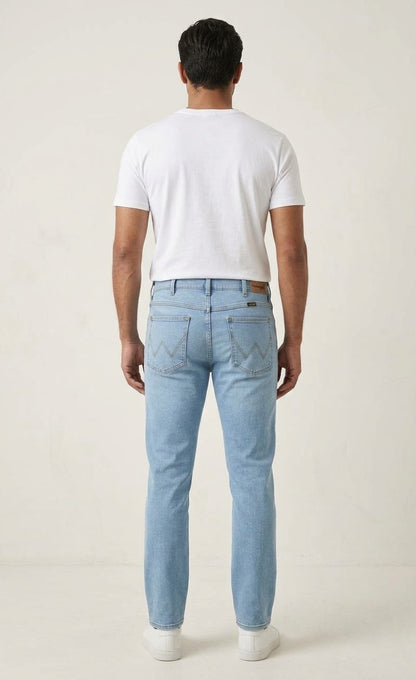 Wrangler Men’s Light Blue Washed Slim Fit Jeans