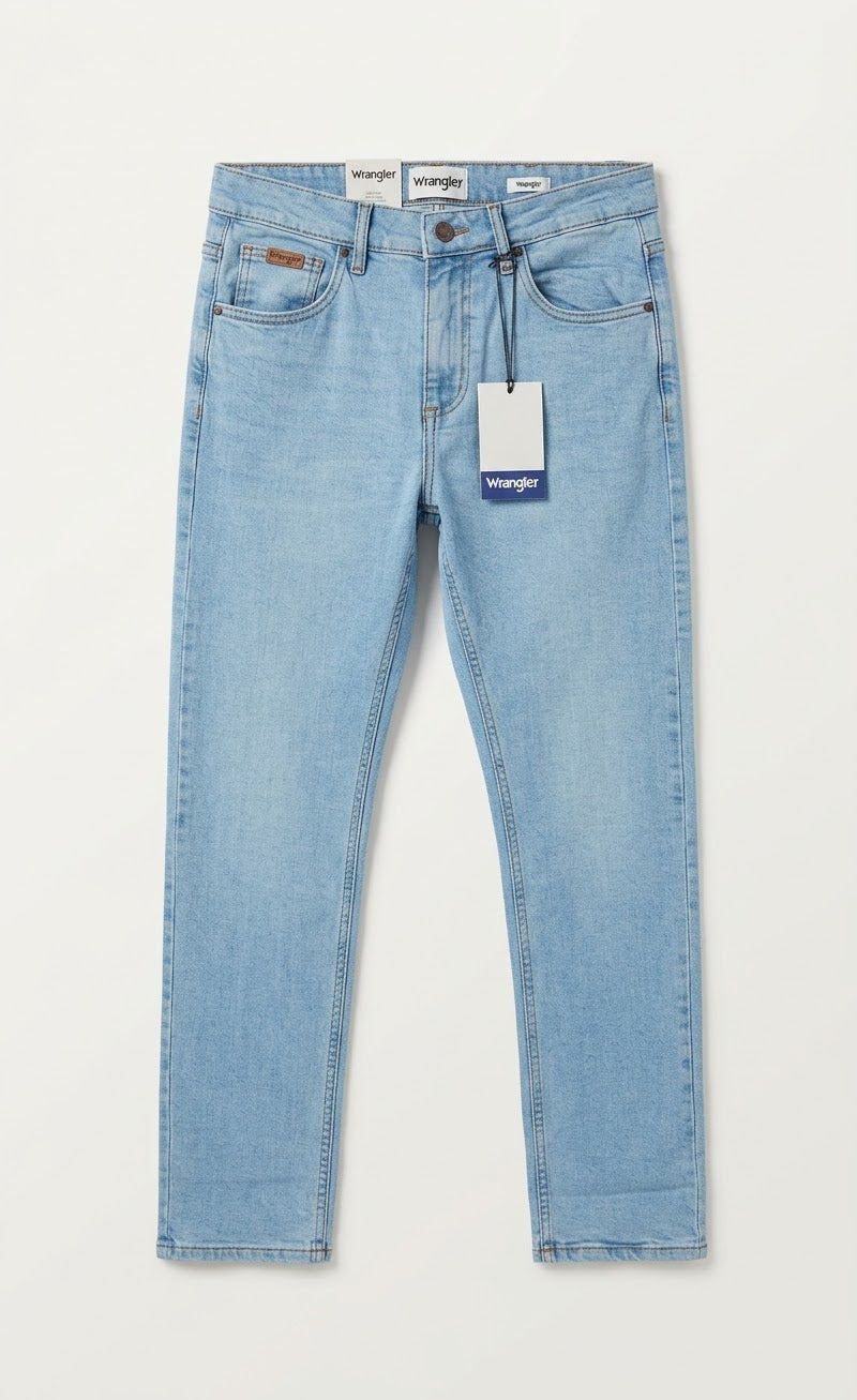 Wrangler Men’s Light Blue Washed Slim Fit Jeans