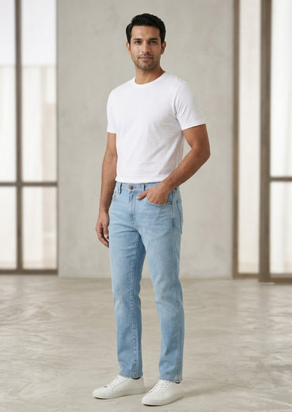 Wrangler Men’s Light Blue Washed Slim Fit Jeans