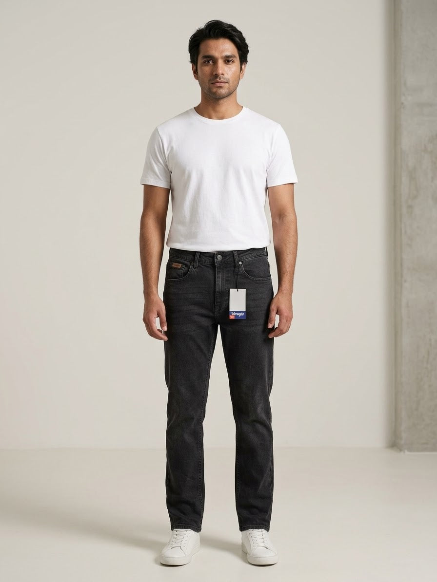 Wrangler Men’s Charcoal Black Washed Slim Fit Jeans