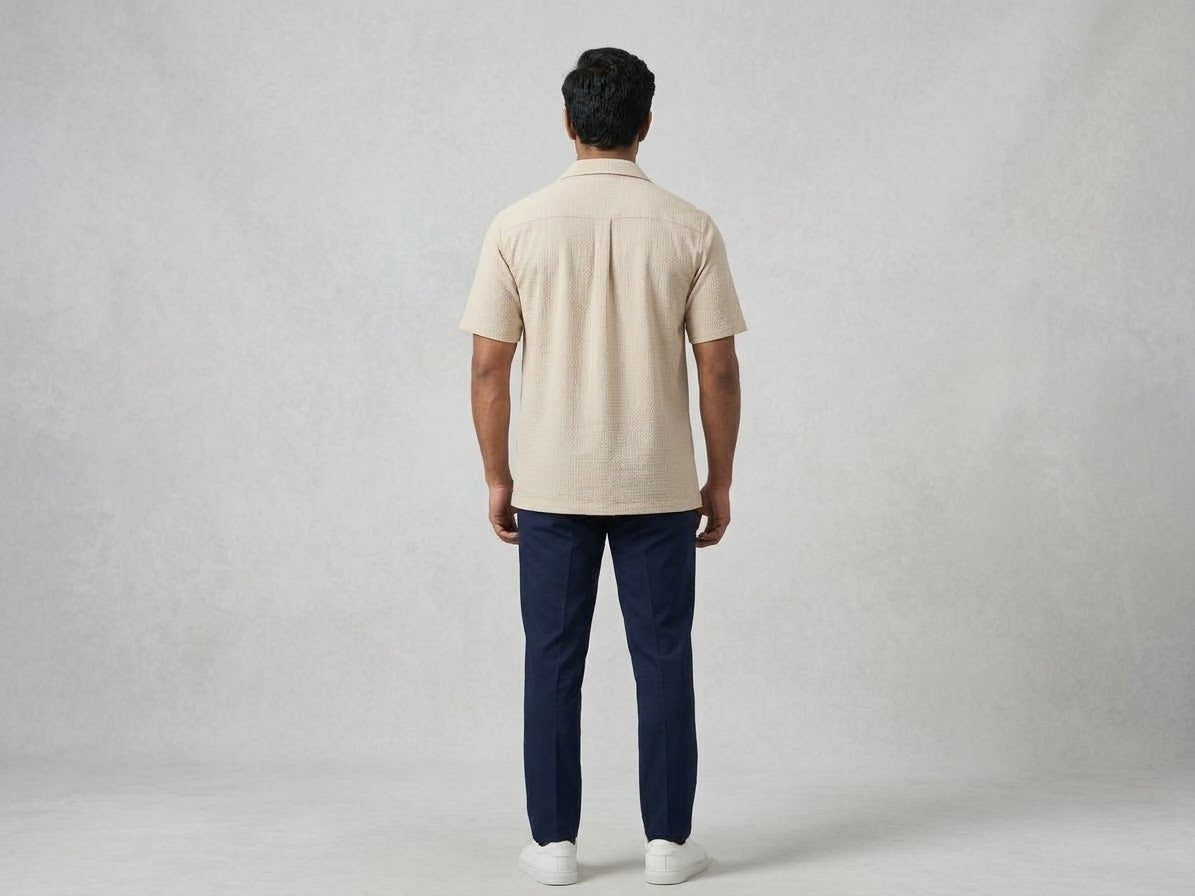Men’s Textured Beige Short-Sleeve Button-Up Shirt