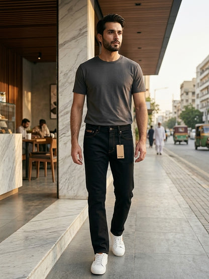 Wrangler Men’s Black Washed Slim Fit Jeans