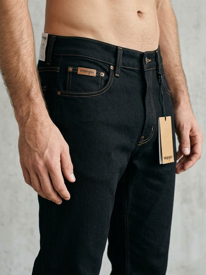 Wrangler Men’s Black Washed Slim Fit Jeans